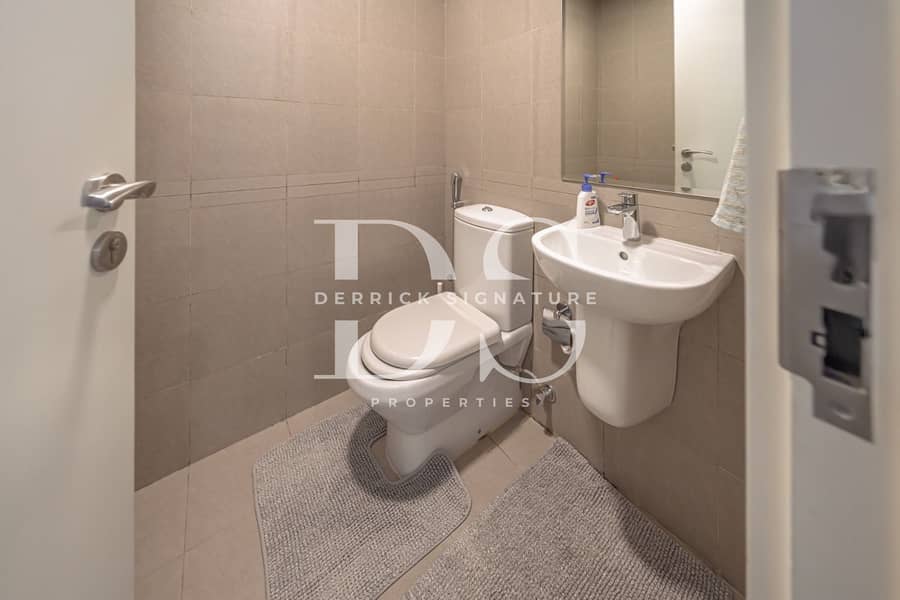 3BR Single Row | Top Location | Well Presented - Image 18