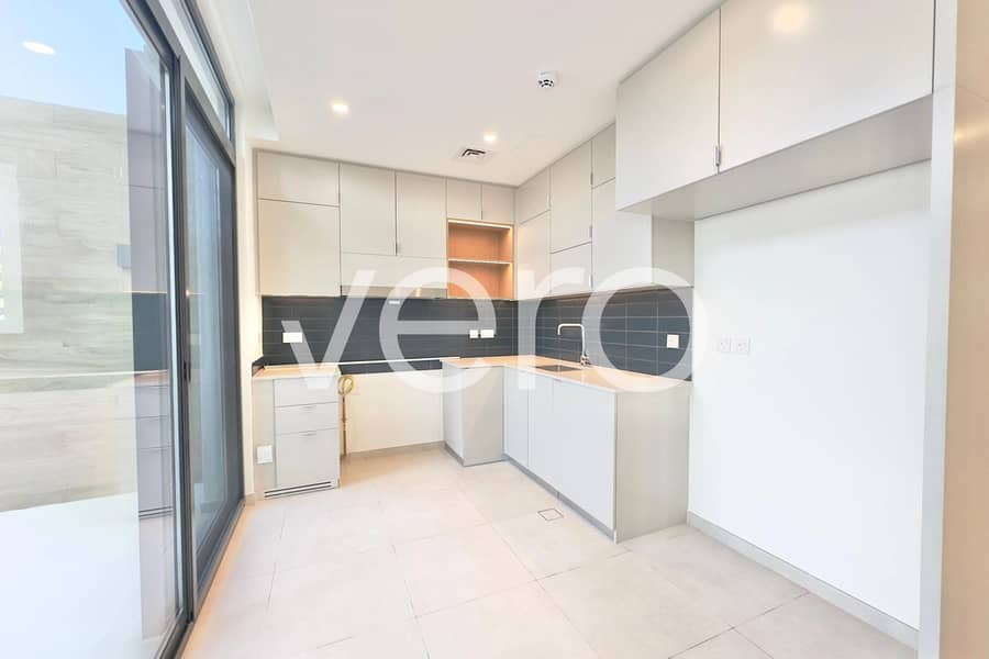 Rare Triplex | Wadi Backing | White Goods Included