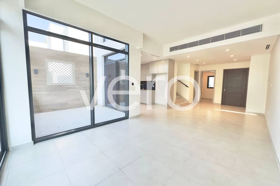 Rare Triplex | Wadi Backing | White Goods Included