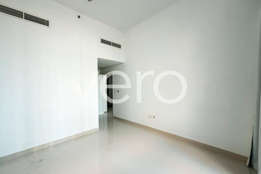 Podium Level | Boulevard View | Chiller Free