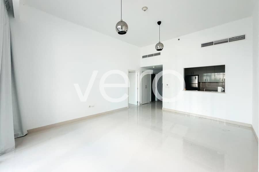 Podium Level | Boulevard View | Chiller Free - Image 9