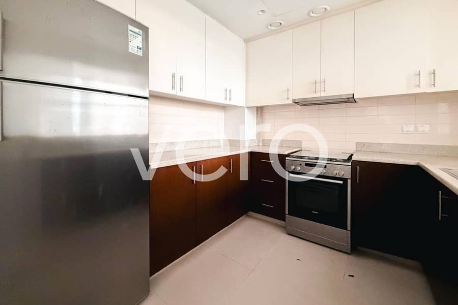 Podium Level | Boulevard View | Chiller Free - Image 12