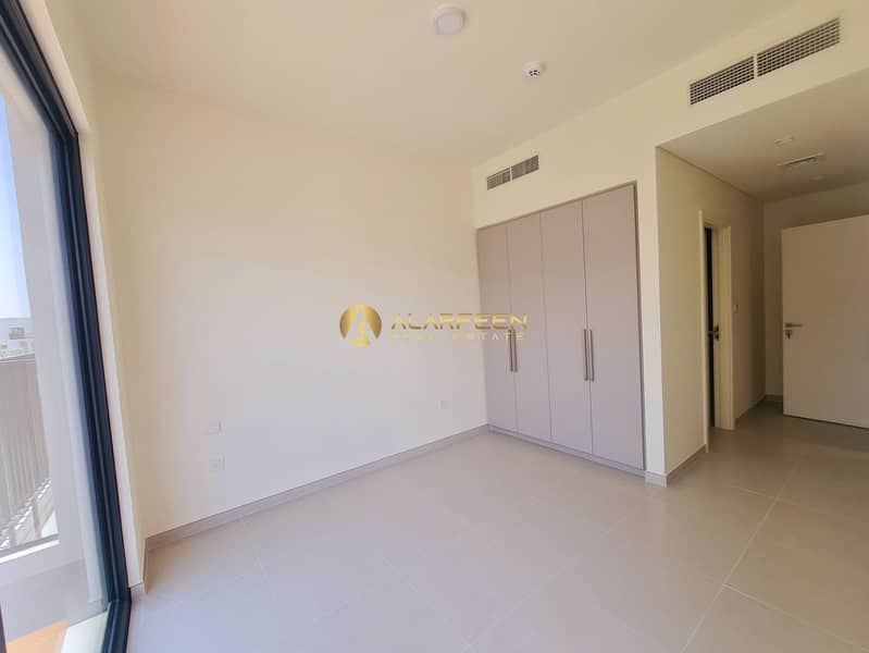 Chiller Free l Park Facing l Close to Exit