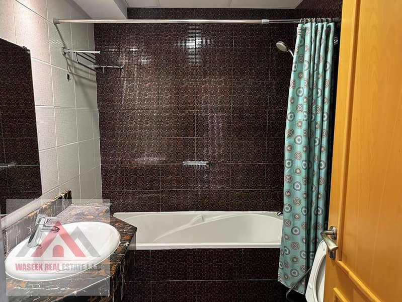 CHILLER FREE I EXCEPTIONAL I SPACIOUS - Image 11