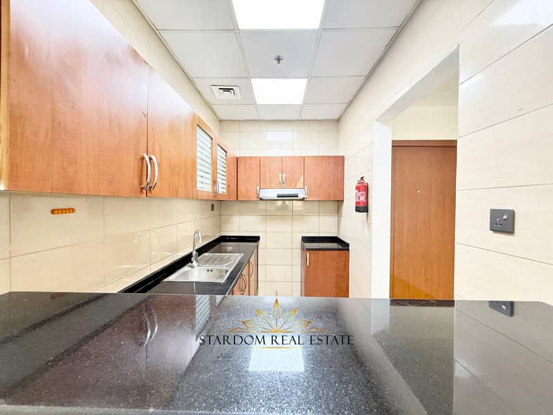 2 BR | SPACIOUS LAYOUT | VACANT - Image 13