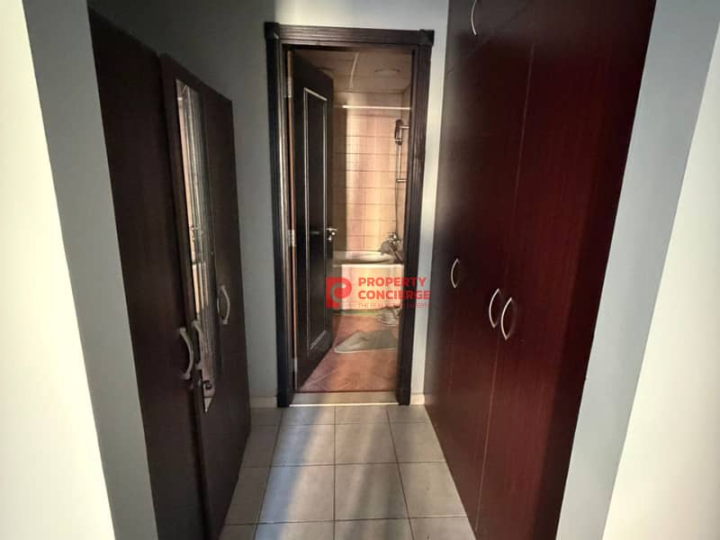 fully furnished one bedroom avaialbe for rent - Image 9