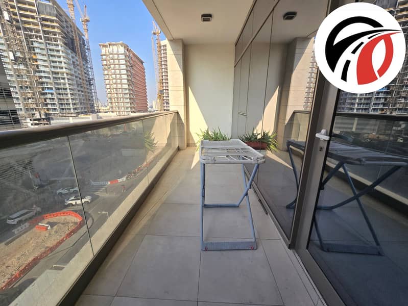 Burj Khalifa View | Ready to Move | Prime Location - Image 8