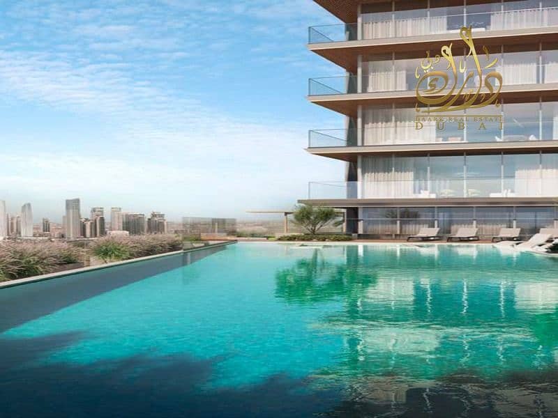 Living that Impresses-NEAR METRO-HIGH ROL