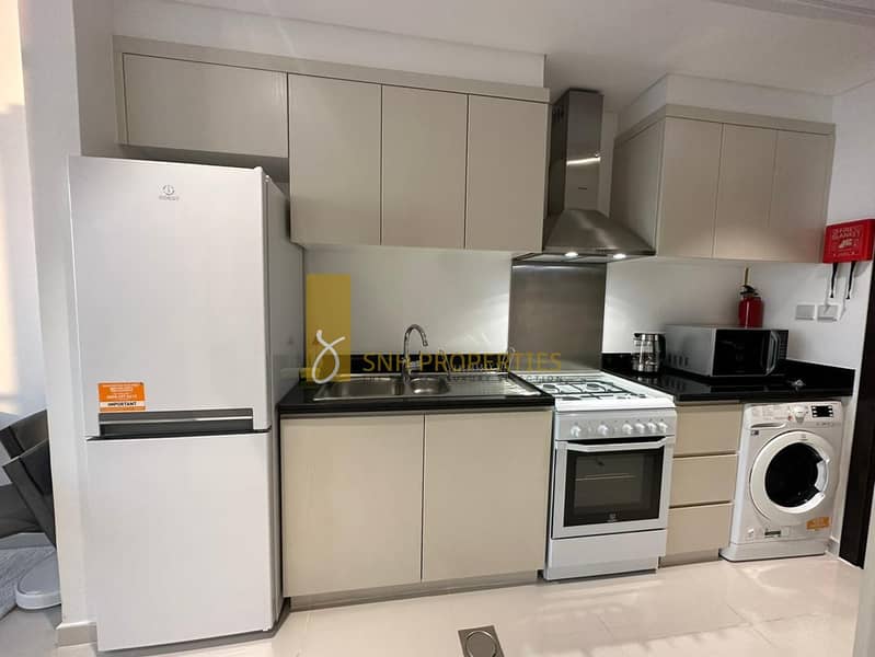 GOLF COURSE VIEW | FULLY FURNISHED| FULLY UPGRADED - Image 6