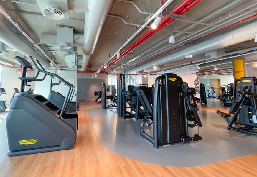 Exclusive New years 4 Month Special Offer| Burj Khalifa View | Dubai Mall Access Link + 1 free housekeeping - Image 29