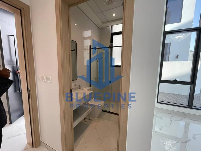 15 WhatsApp Image 2025-12-08 at 4.29. 49 PM. jpeg