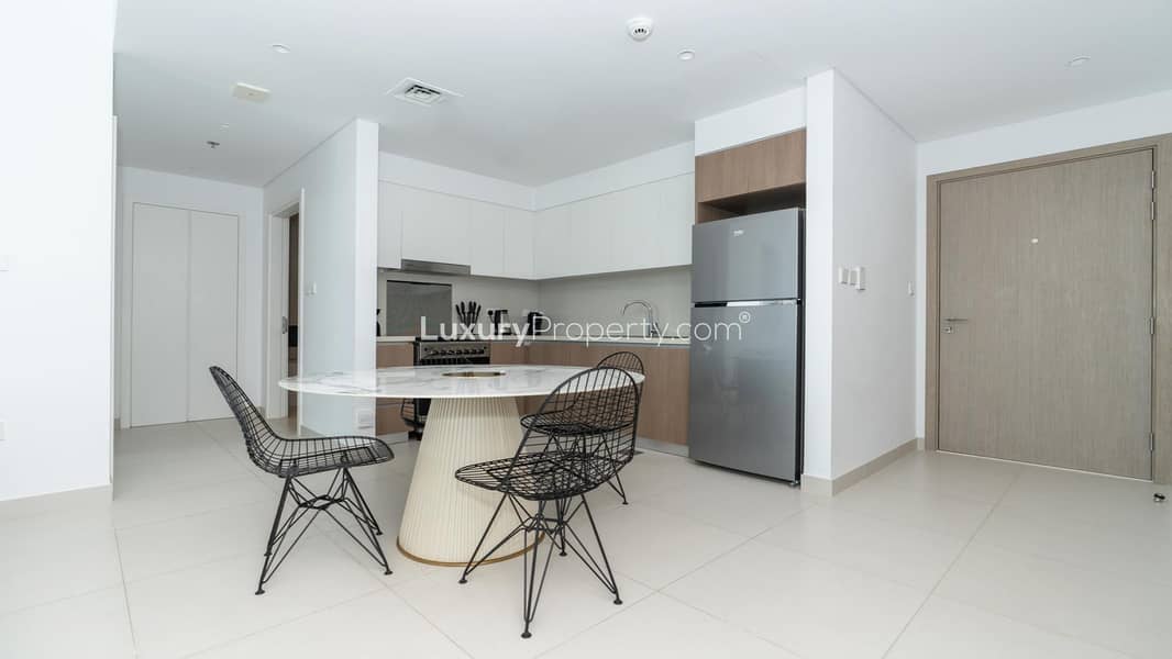 Vacant | Multiple Cheques | Fully Furnished - Image 8