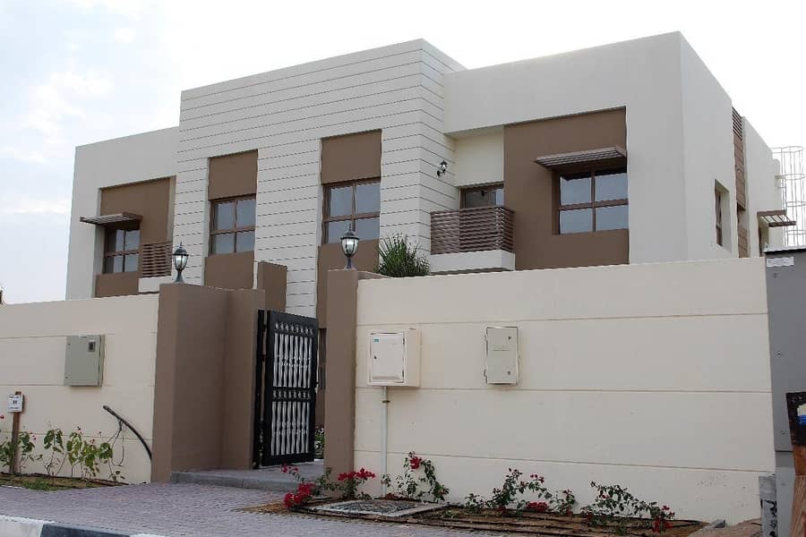 7 5 bedroom villa in sharjah for sale