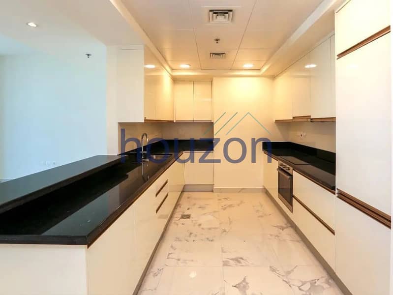 Vacant 3BR + Maid | Sea + Canal | Burj View - Image 7