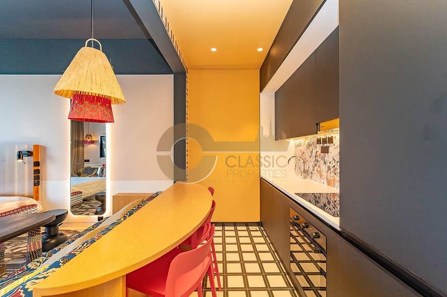 LUXURY FULLY FURNISHED | VACANT | READY TO MOVE IN