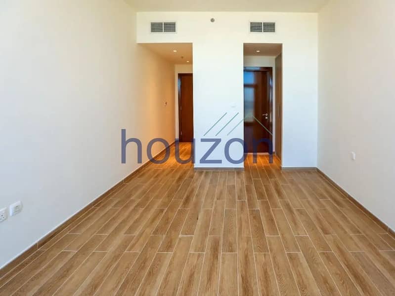Vacant 3BR + Maid | Sea + Canal | Burj View - Image 22