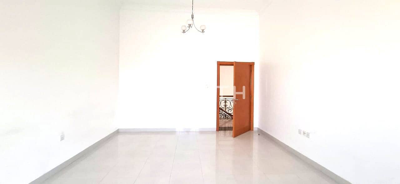 Excellent Quality | Spacious | Pool & Garden - Image 6