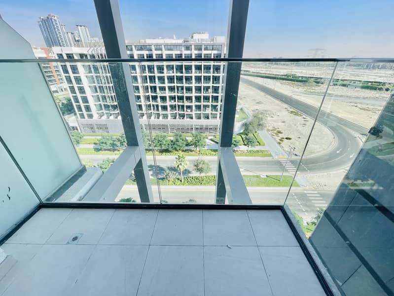 Chiller Free | Modern Studio | Full Luxury Amenities | Azizi Riviera, Meydan - Image 6