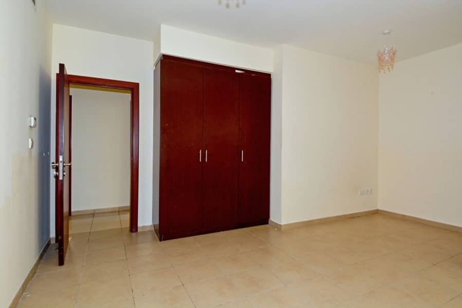 Unfurnished 3 Bed | Vacant Now |Amazing Sea View - Image 11