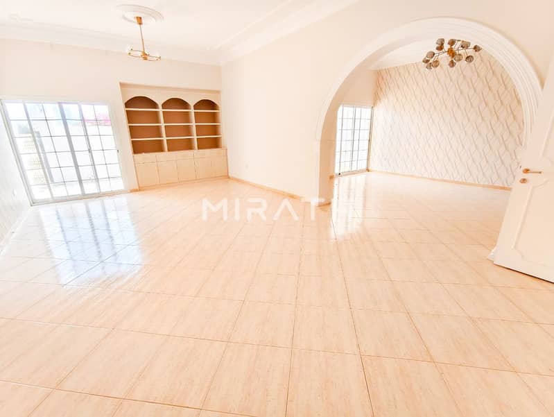 5BR Villa| Spacious Layout | Under Renovation