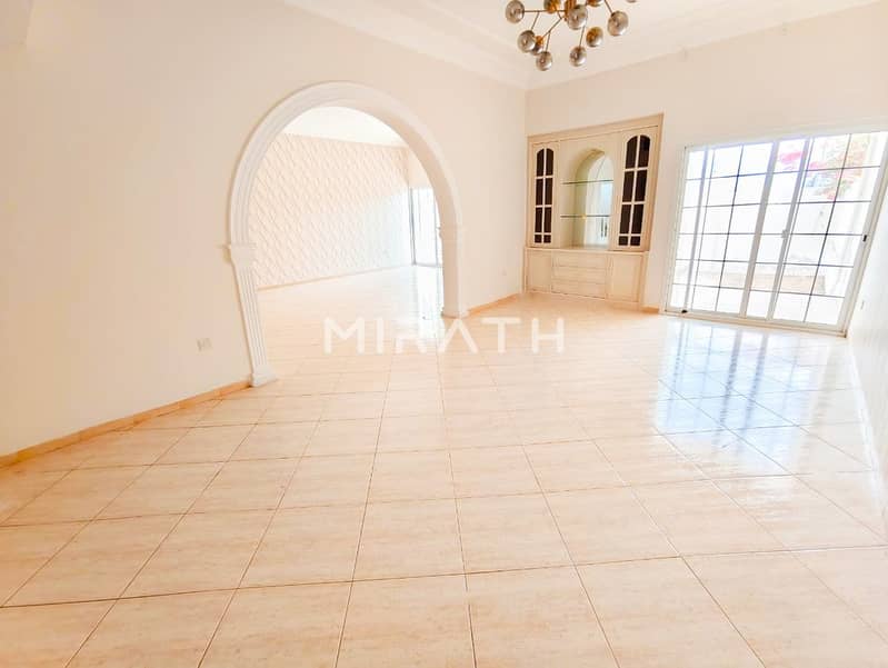 5BR Villa| Spacious Layout | Under Renovation