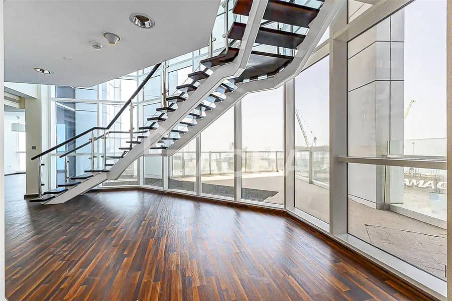 Penthouse Duplex | Upgraded | Full Palm Views - Image 10