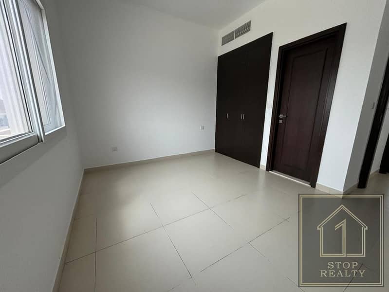 2 Bed plus Maid | Spacious | Vacant - Image 8