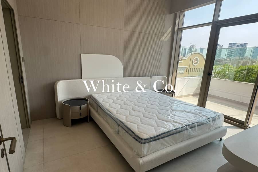 Luxury Furnishing | Smart Home | Brand New