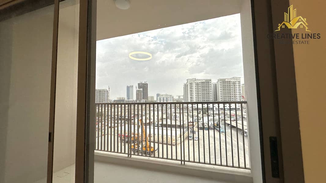 SPACIOUS 3BED MAID ROOM STORAGE AREA - Image 13