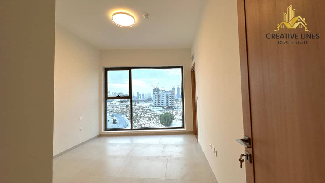 SPACIOUS 3BED MAID ROOM STORAGE AREA