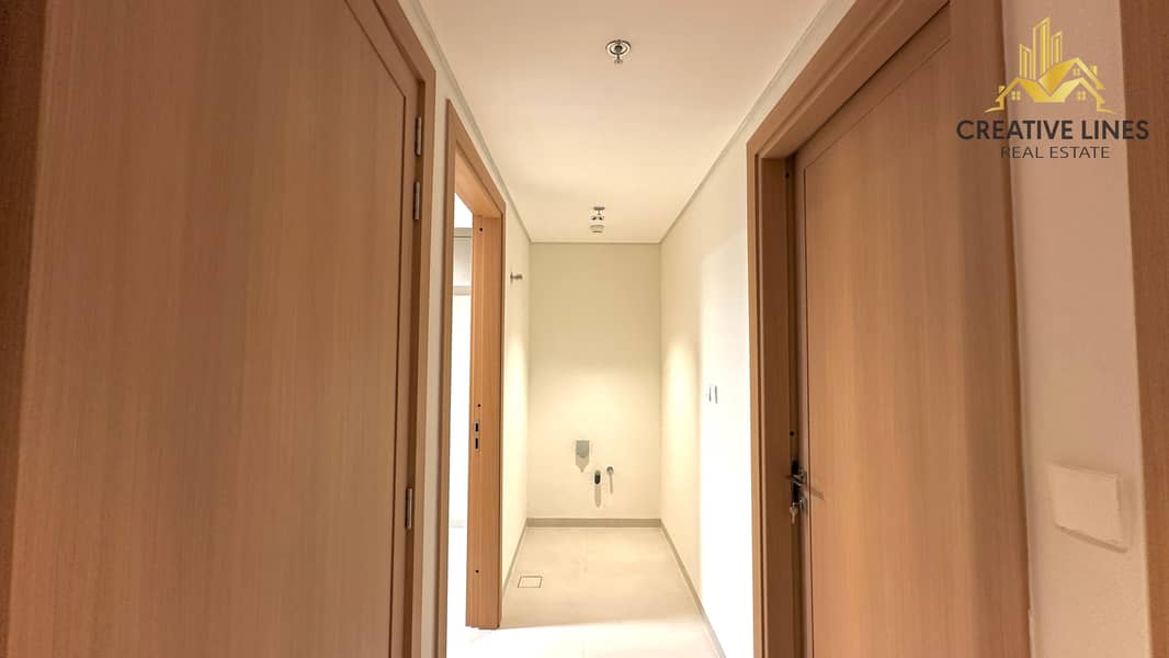 SPACIOUS 3BED MAID ROOM STORAGE AREA - Image 7