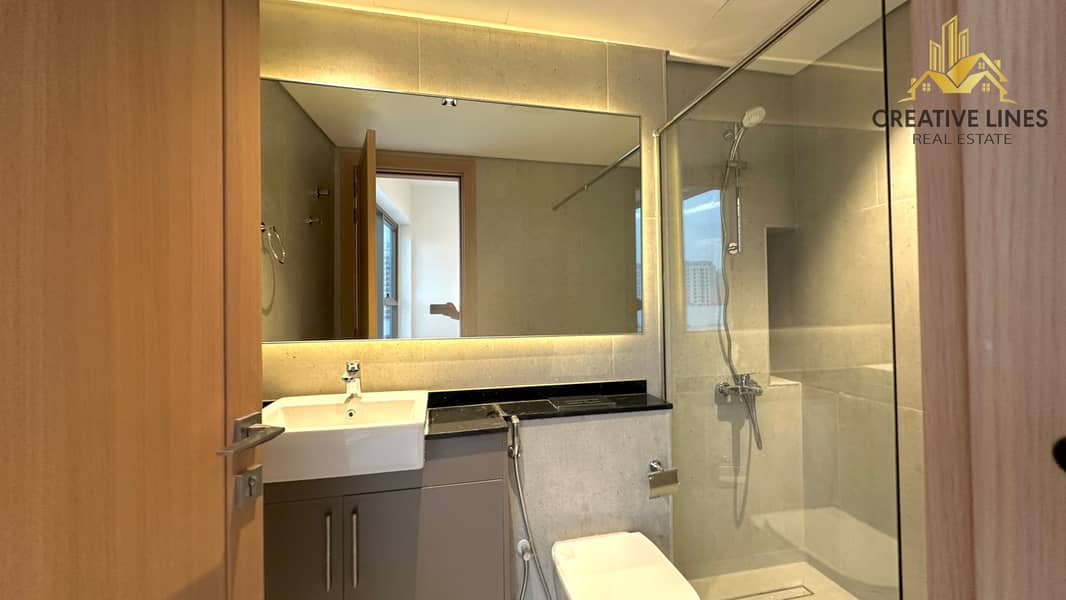 SPACIOUS 3BED MAID ROOM STORAGE AREA - Image 11