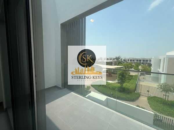 ON POOL AND PARK | LANDSCAPED GARDEN | SERIOUS SELLER - Image 9