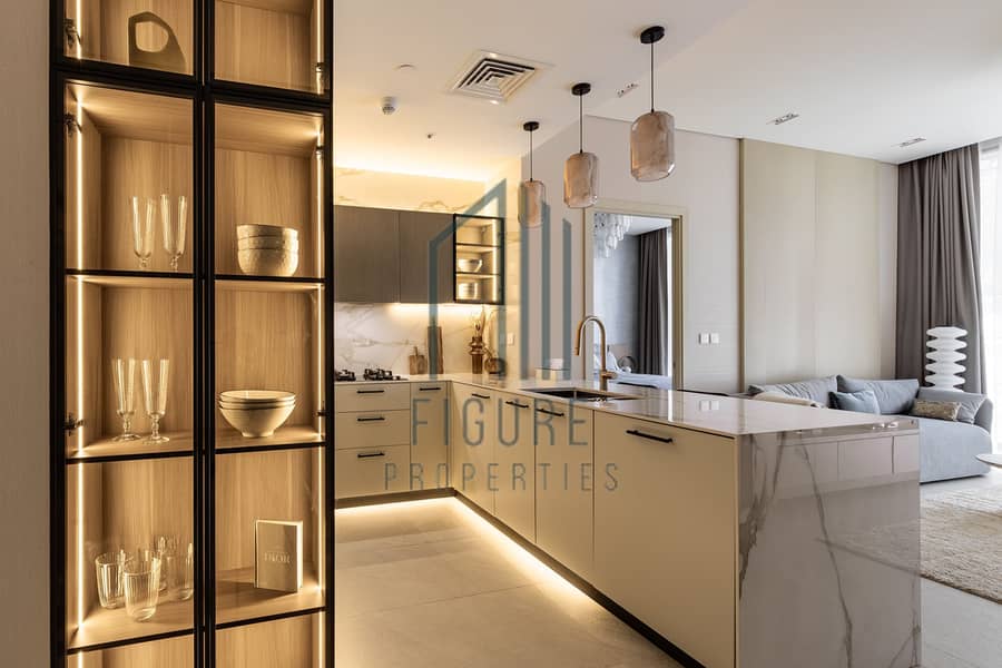 Sky-High 1BR | Luxury Living in Alta View