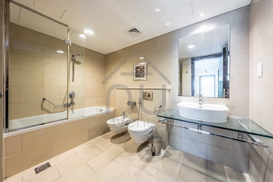 RARE 3 BEDROOM DUPLEX I PRIME LOCATION I SPACIOUS - Image 9