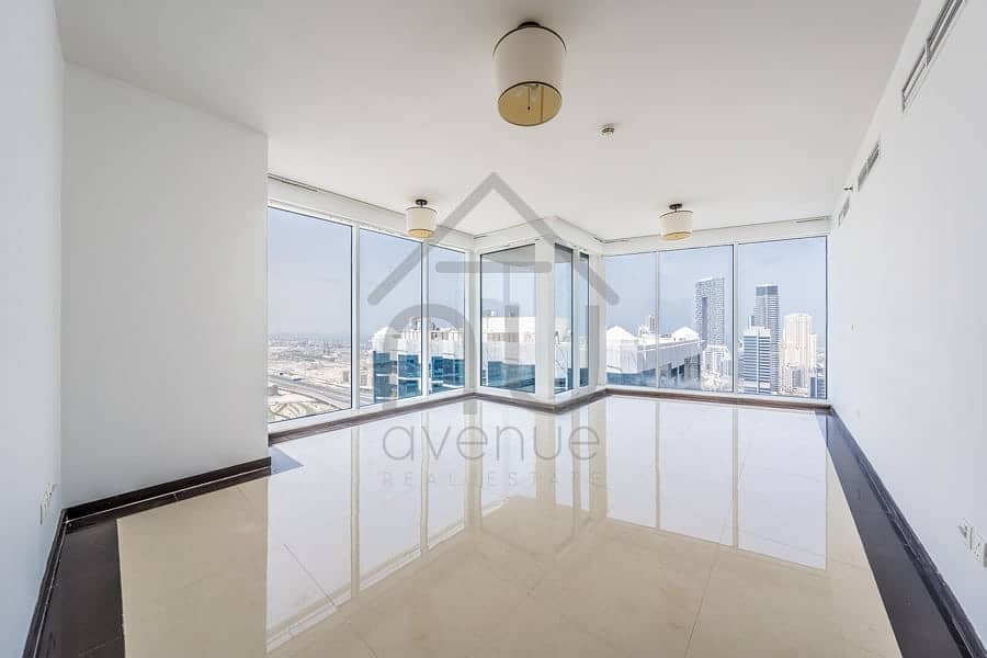 RARE 3 BEDROOM DUPLEX I PRIME LOCATION I SPACIOUS - Image 14