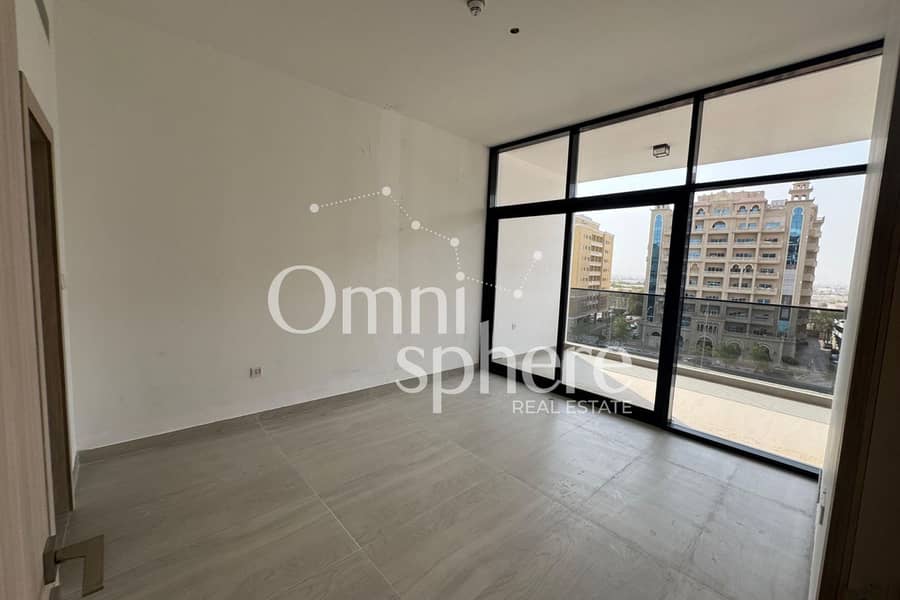 BRAND NEW-1BHK-KITCHEN APPLIANCES-READY TO MOVE IN - Image 6