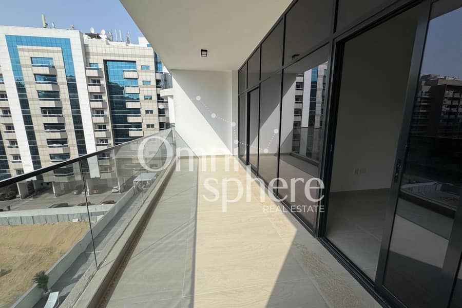 BRAND NEW-1BHK-KITCHEN APPLIANCES-READY TO MOVE IN - Image 10