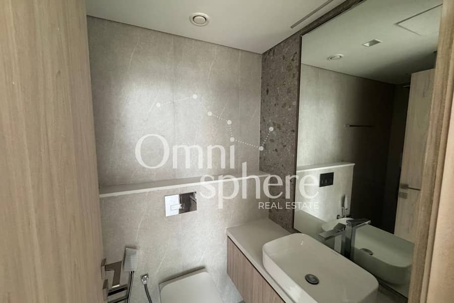 BRAND NEW-1BHK-KITCHEN APPLIANCES-READY TO MOVE IN - Image 11