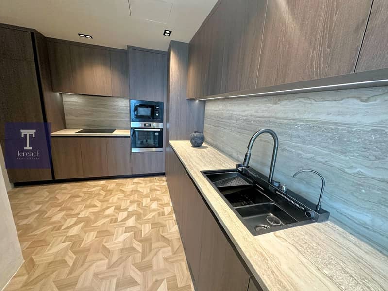 GREAT VALUE | VACANT READY TO MOVE IN | SEMI FURNISHED