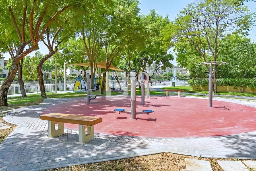 Exclusive | Cash buyer only | Type 4M | Single Row - Image 8