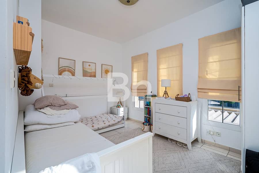 Exclusive | Cash buyer only | Type 4M | Single Row - Image 11