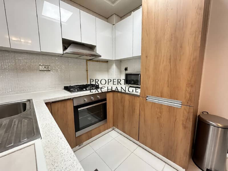 Covertable 2 Bedrooms + Store / Full Furnished / Open view - Image 8