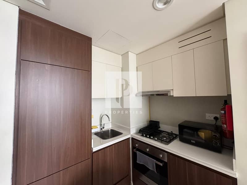 Canal Facing | 2BR Fully Furnished | Prime location - Image 9