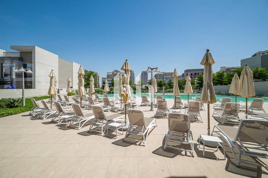 Corner Villa | 5 Bed Plus Maid Room |Move In Ready