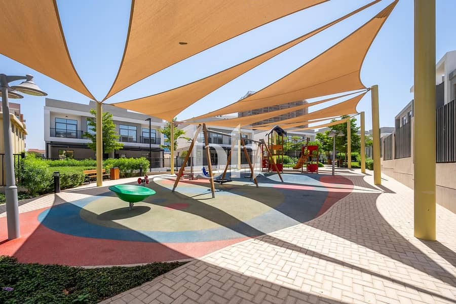 Corner Villa | 5 Bed Plus Maid Room |Move In Ready