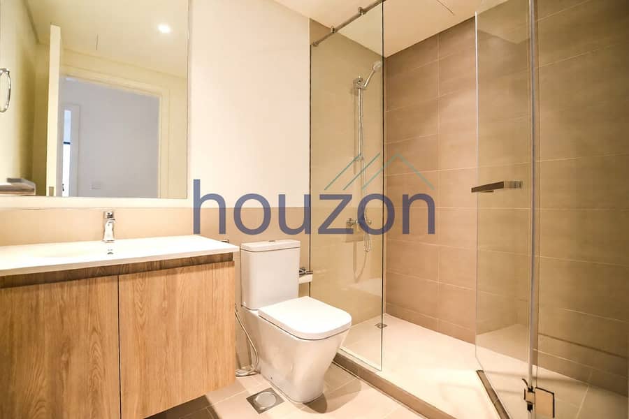 Modern 1BR | Chiller Free | Vacant | Big Layout