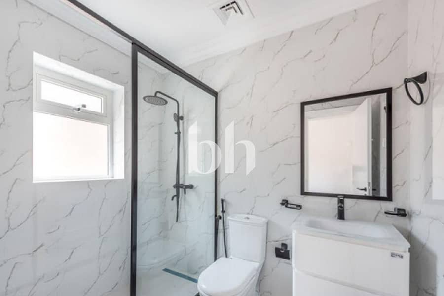 Well-Maintained 3BR Villa | Private Garden |Vacant - Image 21