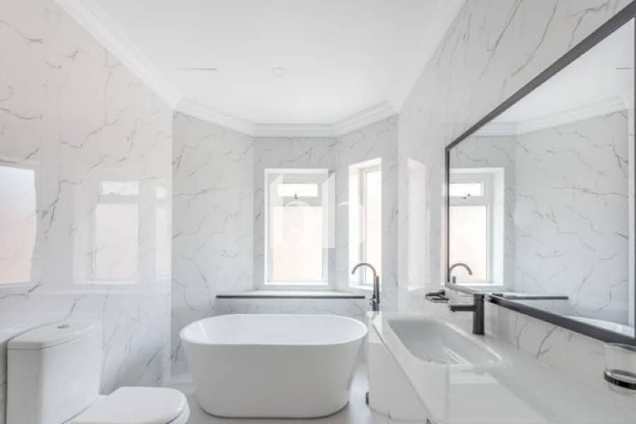 Well-Maintained 3BR Villa | Private Garden |Vacant - Image 22