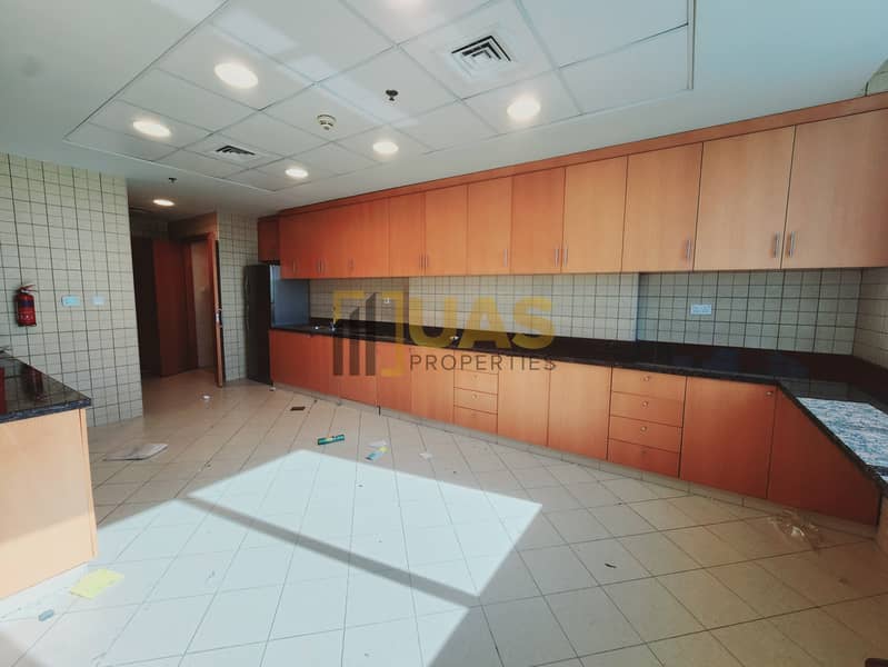 Luxury 3Bhk | with Maid | High Floor